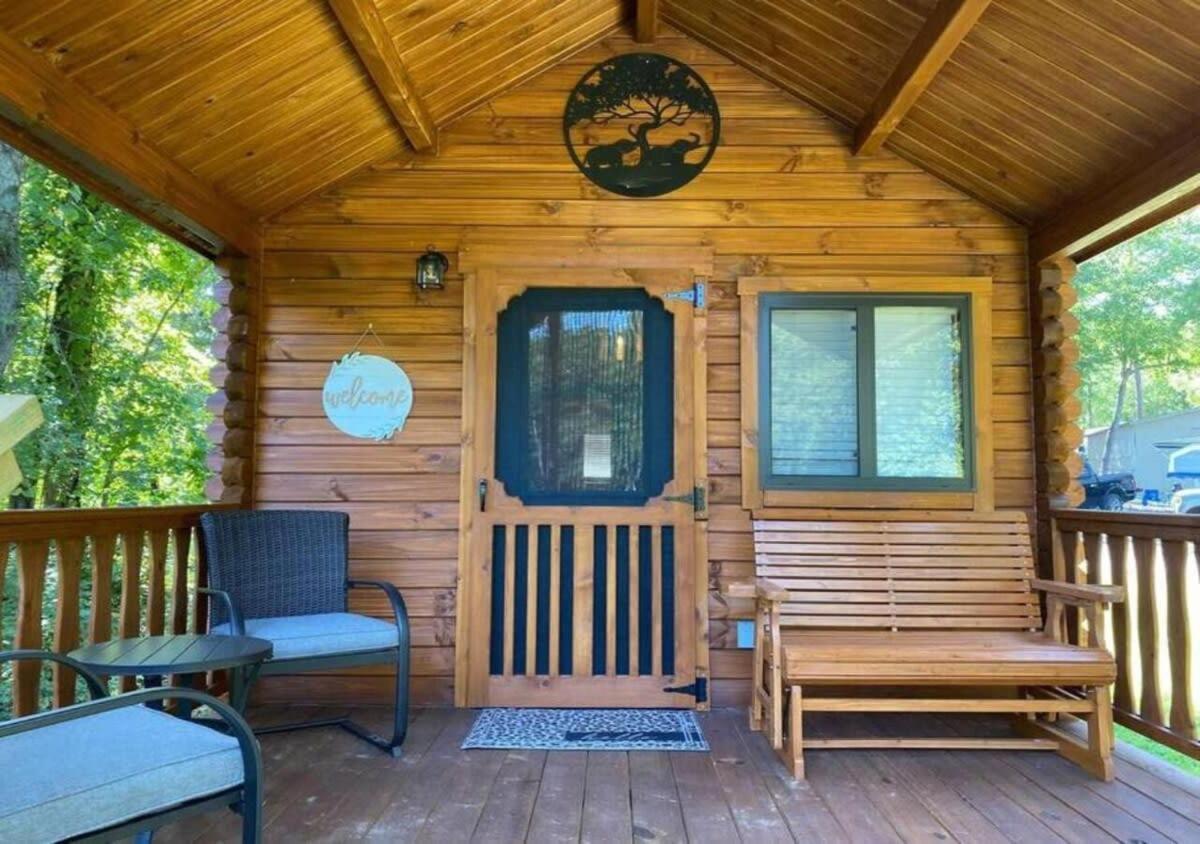 Serene 1Br Cabin Near Nc Z00 With Loft & Waterview 阿什伯勒 外观 照片